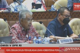 Kemenhub: Program Jembatan Udara turunkan disparitas harga bahan pokok