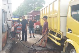 Polda Jambi tindak angkutan batu bara yang mengisi BBM bersubsidi