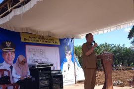 Bupati ajak OPD bantu pemasaran produk sentra atsiri