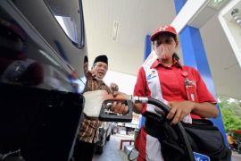 Pendaftaran penyaluran BBM bersubsidi untuk Sumbar di empat kabupaten/kota