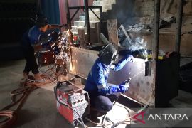 PT Semen Padang fasilitasi 32 juru las ikuti pelatihan bersertifikat