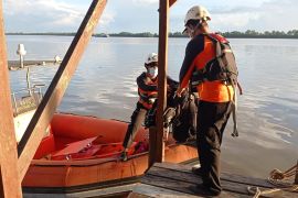 TugBoat Bintang Intan Laut 7 tengelam di Perairan Pulau Besar