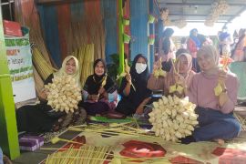 Pemprov Kaltim ajak pengurus BUMDes manfaatkan potensi desa