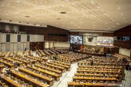 Rapat Paripurna DPR setujui lima RUU provinsi jadi UU