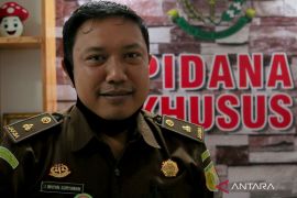 Korupsi dana Rumah Tahan Gempa Lombok, jaksa berikan syarat pelimpahan tersangka korupsi