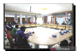 Tanah Laut tetapkan status siaga bencana PMK dan karhutla