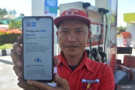 CORE: Kompensasi ke Pertamina bentuk kehadiran negara di sektor BBM