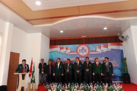 IDI Gayo Lues dilantik, Bupati berikan beasiswa dokter spesialis