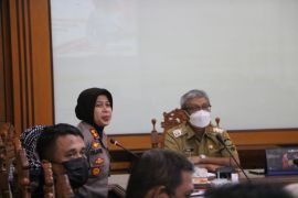 Umat Islam Kulon Progo diimbau membeli hewan kurban sehat dan tidak cacat