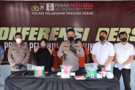 Polres Tanjung Perak gagalkan peredaran 3 kilogram sabu-sabu