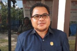 Dewan minta Pemkab Sintang fokuskan pembangunan SDM