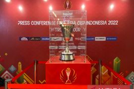 Trofi Piala FIBA Asia dipamerkan di Bundaran HI hingga Stasiun MRT