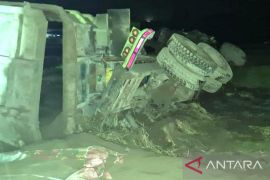 Lima mobil terlibat kecelakaan beruntun di Jalan Raya Bukittinggi-Payakumbuh