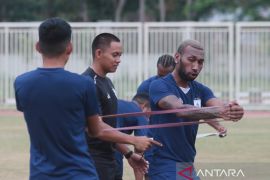Persipura Jayapura masih berburu pemain tambahan di tiga posisi