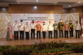 UNRI-PT PHR kerjasama tingkatkan keterampilan mahasiswa baru lulus