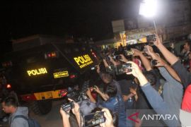 Tersangka pencabulan santriwati menyerahkan diri