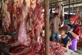 Harga daging di Kota Calang tembus Rp200 ribu per kilogram