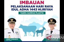 Bupati Jember imbau distribusi hewan kurban tidak gunakan kantong plastik