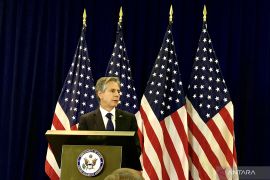 Blinken bertemu Wang Yi di Bali