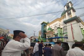 Umat Muslim di Makassar memadati lokasi shalat Idul Adha 1443 Hijiriah
