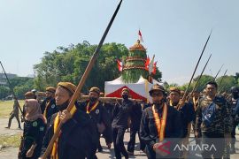 Keraton Surakarta adakan Grebeg Besar