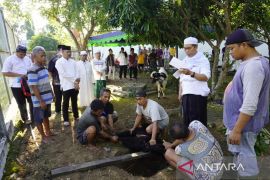 Lapas Karang Intan potong delapan hewan kurban