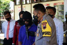 Polisi ringkus tukang pijat diduga cabuli anak