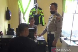 Sopir minibus tabrak truk berhenti di Deliserdang telan korban jiwa jadi tersangka