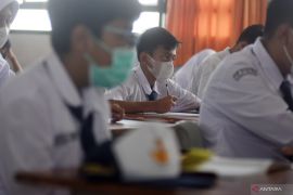 Seluruh daerah di Indonesia statusnya berada pada PPKM level 1