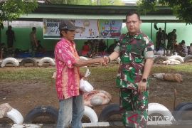 Video-Kodim 1003/HSS sembelih sembilan hewan kurban