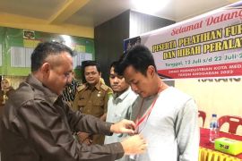 Dinas Perindustrian Kota Medan latih 15 pelaku IKM furnitur