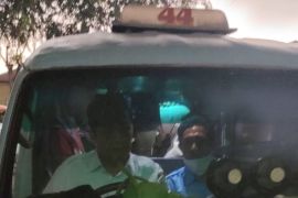 Dishub batalkan rencana pemisahan penumpang pria dan wanita di angkot