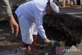 Pemkab Jembrana bangun sentra kerajinan tenun