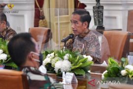 Presiden Joko Widodo bahas varian baru COVID-19 BA.2.75
