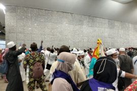 Jamaah haji yang segera pulang diingatkan untuk tetap jaga disiplin prokes