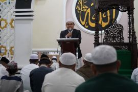 Bupati Tanah Bumbu Sholat Idul Adha di Mesjid Darul Azhar