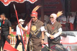 Gubernur Maluku dikukuhkan jadi anak adat Lauran Kepulauan Tanimbar, begini makna artinya