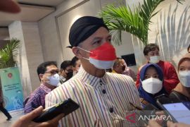 Ganjar prioritaskan siswa miskin isi sekolah minim murid
