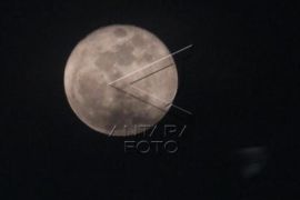 Fenomena Bulan Purnama Rusa Super Page 1 Small