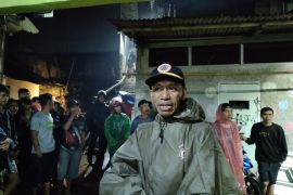 Longsor di Kota Bogor, seorang warga tewas tertimbun