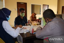 Polres OKU tes urine calon  kepala desa