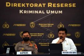 Konferensi Pers Kasus Mafia Tanah