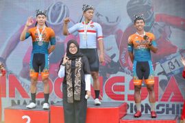 Pebalap Jateng raih Jersey Merah Putih Kejurnas Balap Sepeda Banyuwangi