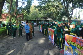 100 atlet HSS dilepas ikuti POPDA tingkal Provinsi Kalsel 2022