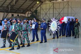 Jenazah pilot pesawat T-50i jatuh di Blora disemayamkan di Skadud 15