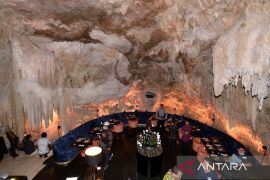 Operasional restoran dalam gua di Pecatu dihentikan sementara