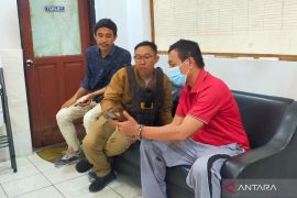 Seorang ayah di Cakranegara Mataram batal nikahkan anak karena tertangkap mengedarkan sabu