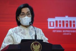 Menkeu Sri Mulyani harap Anggota DK OJK baru terus perkuat pengawasan terintegrasi