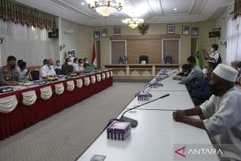 Keberatan hasil Pilkades HSS bisa menggugat ke PTUN