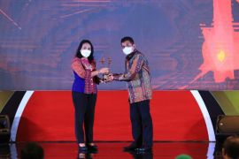 Tebing Tinggi terima penghargaan Kota Layak Anak